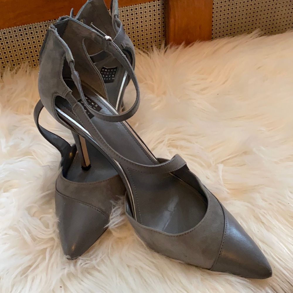 White House black market Gray heels